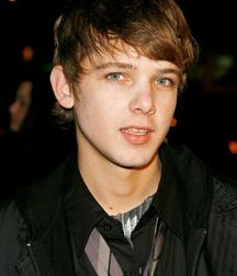 TBT's Max Thieriot!! 590b2a019b5f4.jpg