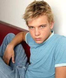 TBT's Max Thieriot!! 590b2a05699ca.jpg