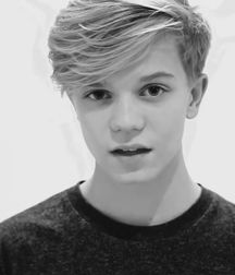 Out and Famous Part III--Ronan Parke! 590f4a306b1fb.jpg
