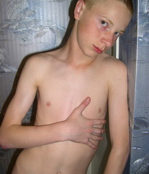 Beauteous Boyz 5d9eabfbb045f.jpg