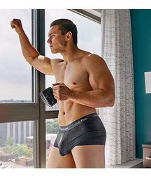Beautiful and sexy boys 89 58b7239951c90.jpg