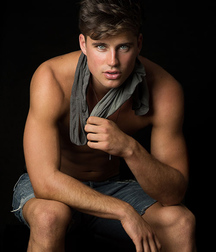 Beautiful and sexy boys 89 58b723f548e91.jpg