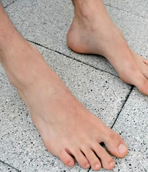 Boys's feet 108 58bc11a9cb8a6.jpg