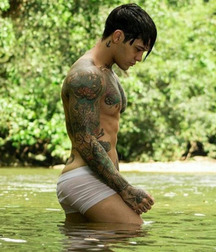 Twinks 100 58c3c8d14afe7.jpg