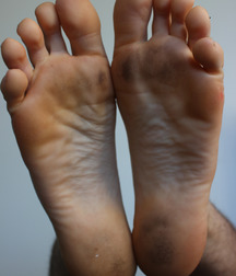 Boys's feet 59 58c565867023b.jpg