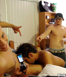 Twinks in action 8 58c7012e5584a.jpg