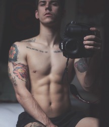 Beautiful and sexy boys 100 58c86446aac1e.jpg