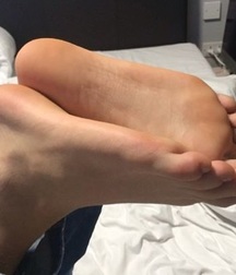 Boys's feet 60 58c99718ec564.jpg