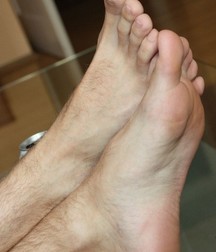 Boys's feet 61 58c99c45f108e.jpg
