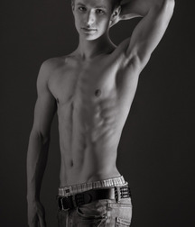 Twinks 112 58cc3bd04f281.jpg