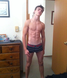 Twinks 114 58cc40f802352.jpg