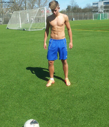 Twinks 117 58d2b542ec11a.png
