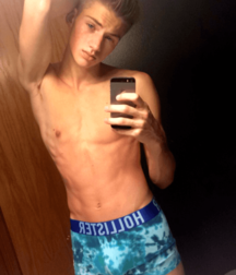Twinks 121 58d2bb1e8b6d0.png