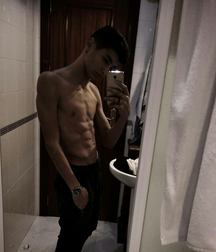 Twinks 121 58d2bb26424e8.jpg