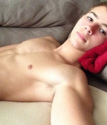 Twinks 121 58d2bb50f2dbd.jpg