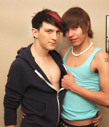 Twinks - sex bareback 50