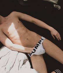 Twinks 123 58e014bb4ffa0.jpg