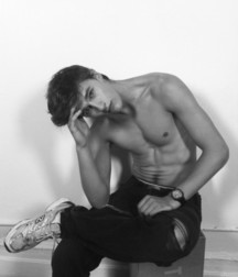 Twinks 125 58e4a8e7a78c3.jpg