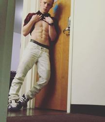 Twinks 127 58e6310d62775.jpg