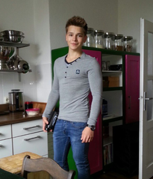 Twinks 127 58e6319f362e4.png
