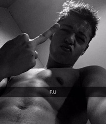 Twinks 130 58e63678420ef.jpg