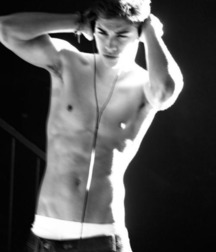 Twinks 131 58eb49269d2dd.jpg