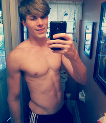 Twinks 131 58eb4936d2bf6.jpg