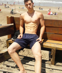Twinks 132 58eb4a9d2e912.jpg