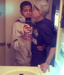 Twinks 132 58eb4b02d1331.jpg