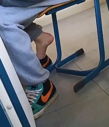 Boys's feet 64 58eb8fcbad090.jpg