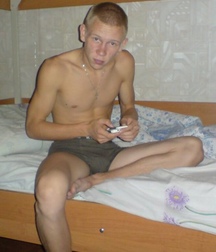 Boys's feet 64 58eb91048d5b2.jpg