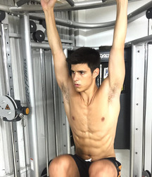 Twinks 135 58ede6c63f3fe.jpg