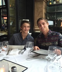 Twinks 136 58edecfd90caa.jpg