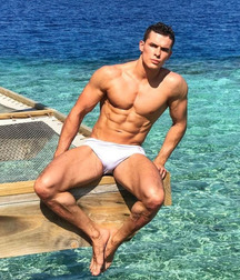 Beautiful and sexy boys 114 58ee2dedea930.jpg