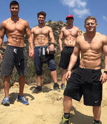 Beautiful and sexy boys 114 58ee2ed9c149b.jpg