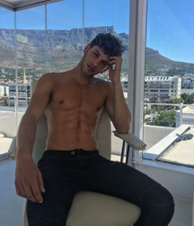Beautiful and sexy boys 115 58ee30d3c5fad.jpg