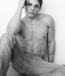 Twinks 139 58ee386206858.jpg
