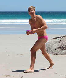 Twinks 140 58f1dcc6b5ede.jpg
