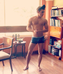 Twinks 142 58f21e81a85a0.jpg