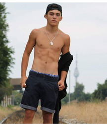 Twinks 146 58fa569ecc4db.jpg