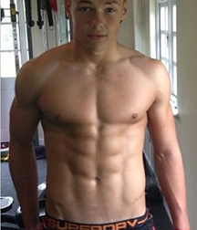 Twinks 146 58fa58c7bf279.png