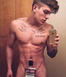 Twinks 147 58fa64cacb18d.png