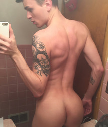 Attractive bottoms of boys 67 58fb1bbad70e6.jpg