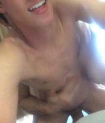 Twinks 151 58fb439e71647.png