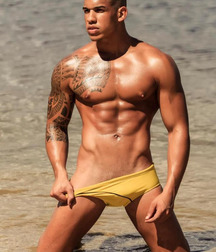 Beautiful and sexy boys 118 590b376733cf6.jpg