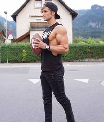 Twinks 162
