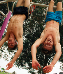 Evan & Kody 590e38c946259.jpg