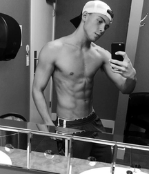twinks  171 591dc04579ec2.png