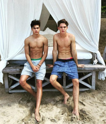 twinks  171 591dc0910aedc.jpg