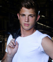 twinks  176 591dcc95b7ddb.jpg